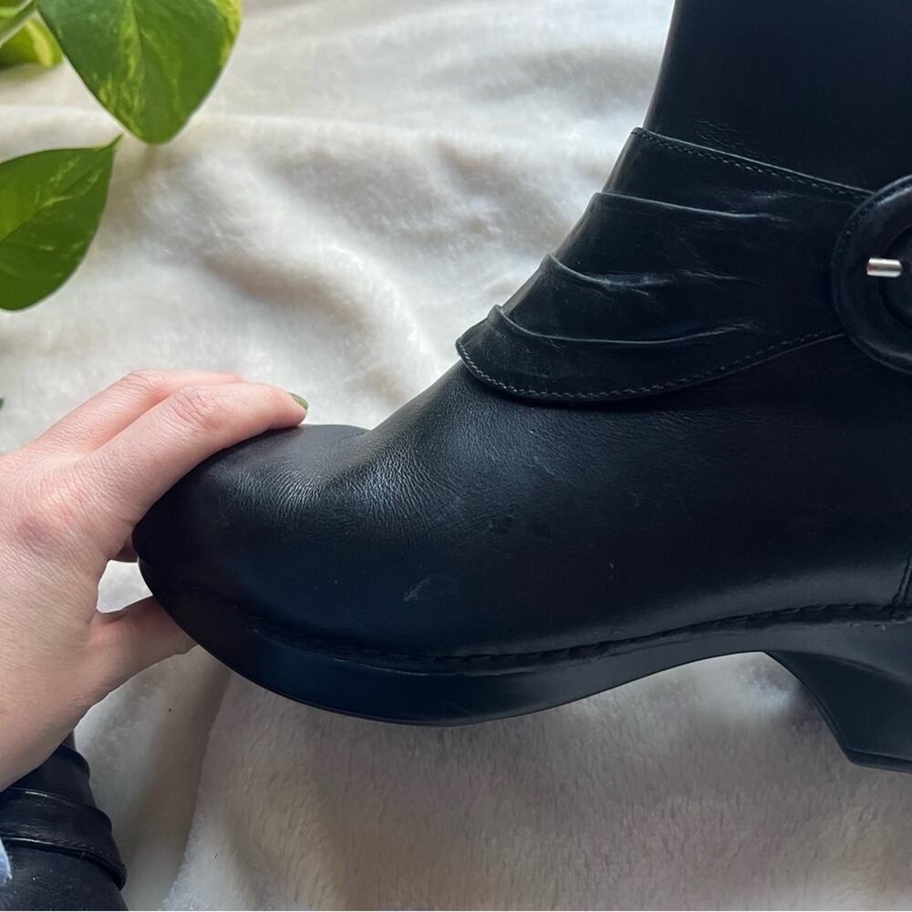 Dansko Tabitha Black Leather Ankle Boots - Picture 3 of 9